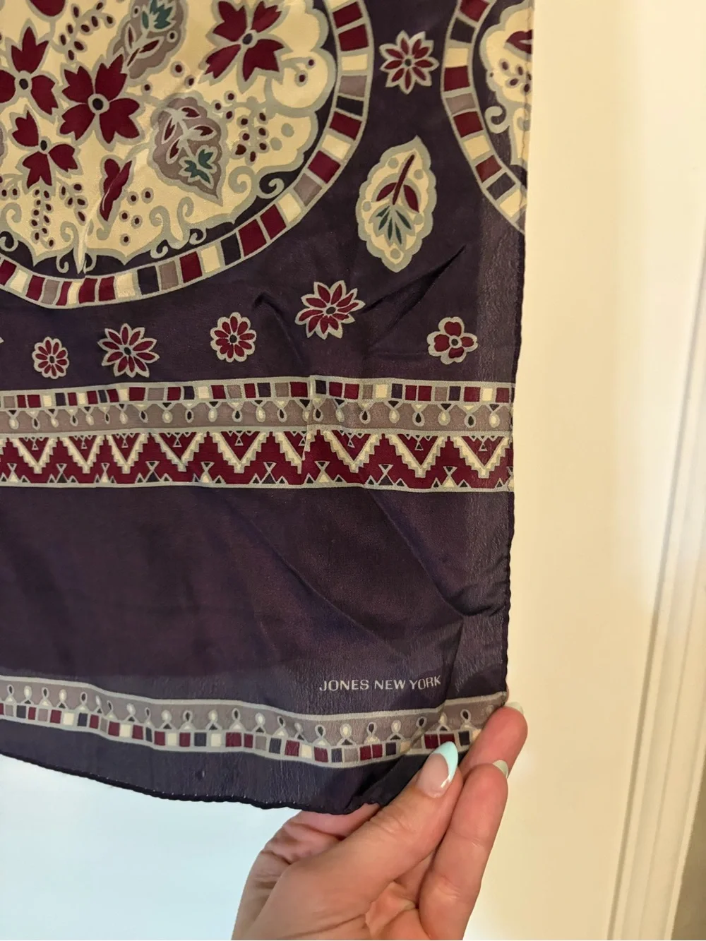Vintage 100% Silk Plum Floral Medallion Accent Scarf